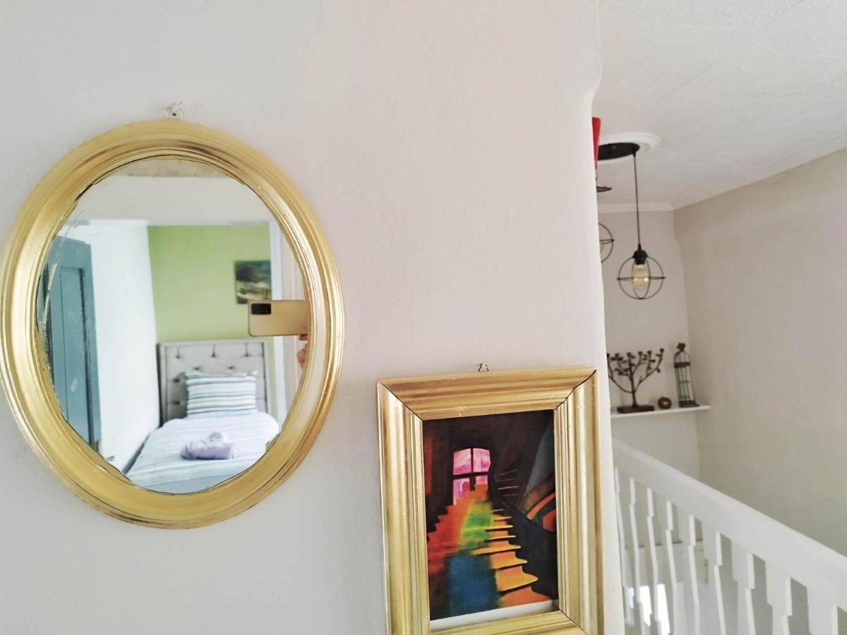 Apartment With Garden Hanja モスタル エクステリア 写真